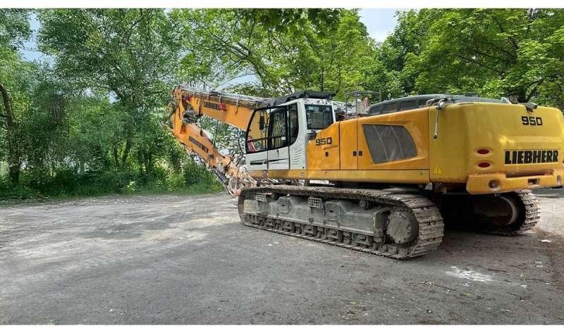 Liebherr R950 VHHD - Pelle de démolition: photos 2 Liebherr R950 VHHD - Pelle de démolition: photos 2