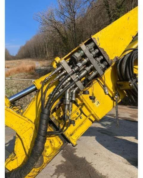 MENZI MUCK M525 - Pelle araignée: photos 5 MENZI MUCK M525 - Pelle araignée: photos 5