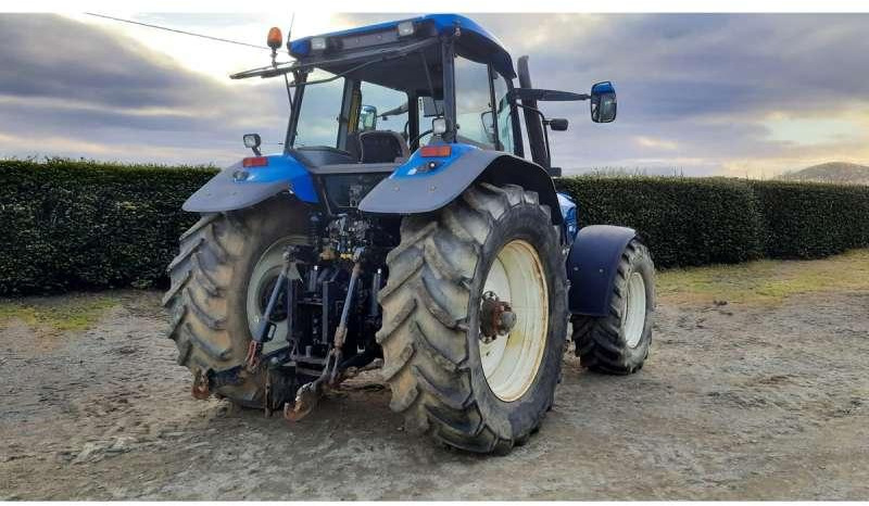 New Holland TM190 - Tracteur agricole: photos 4 New Holland TM190 - Tracteur agricole: photos 4