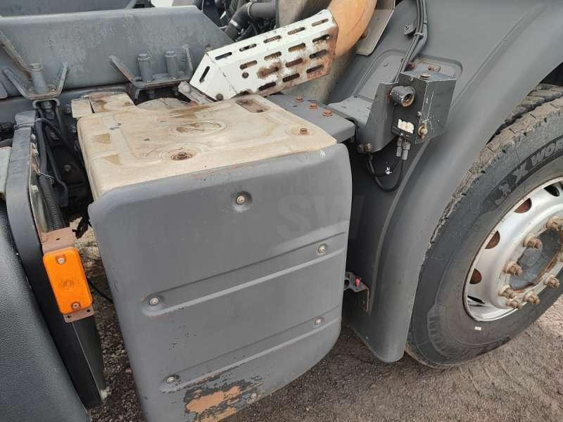 Renault KERAX 410 DXI 6X4 — crédit-bail Renault KERAX 410 DXI 6X4: photos 27 Renault KERAX 410 DXI 6X4 — crédit-bail Renault KERAX 410 DXI 6X4: photos 27