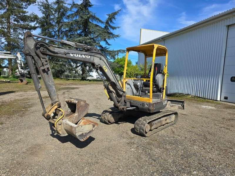 Volvo ECR38 - Mini pelle: photos 2 Volvo ECR38 - Mini pelle: photos 2