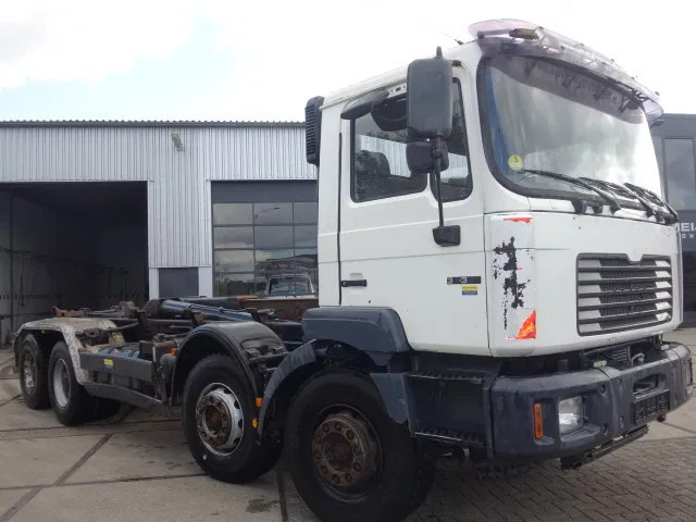 MAN 35-364 chassis cabine manual diesel pomp 6 cil 8x4 - Châssis cabine: photos 1 MAN 35-364 chassis cabine manual diesel pomp 6 cil 8x4 - Châssis cabine: photos 1