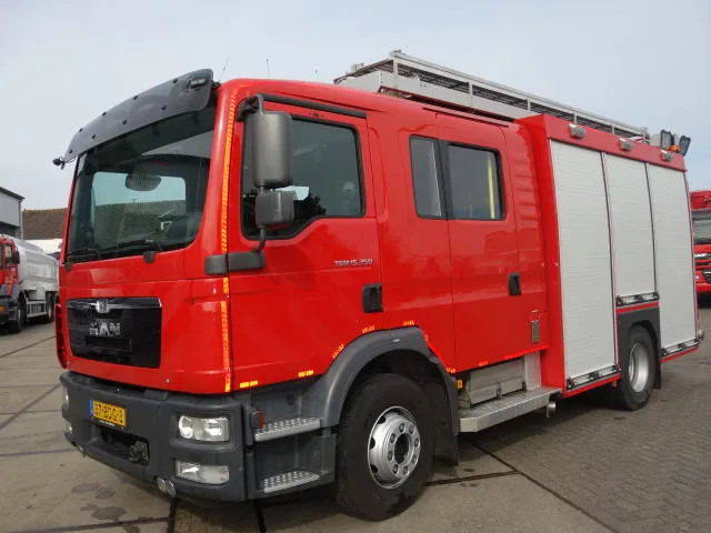MAN TGM 15-250 FOAM TANK WATERTANK JOHNSTAD PUMP - Camion de pompier: photos 5 MAN TGM 15-250 FOAM TANK WATERTANK JOHNSTAD PUMP - Camion de pompier: photos 5