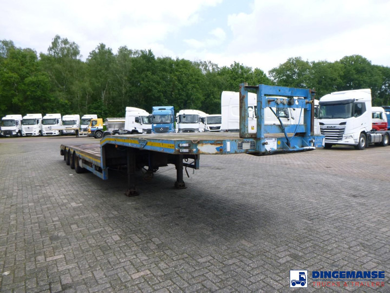 Broshuis 3-axle semi-lowbed trailer 45 t / extendable - Semi-remorque surbaissé: photos 2 Broshuis 3-axle semi-lowbed trailer 45 t / extendable - Semi-remorque surbaissé: photos 2