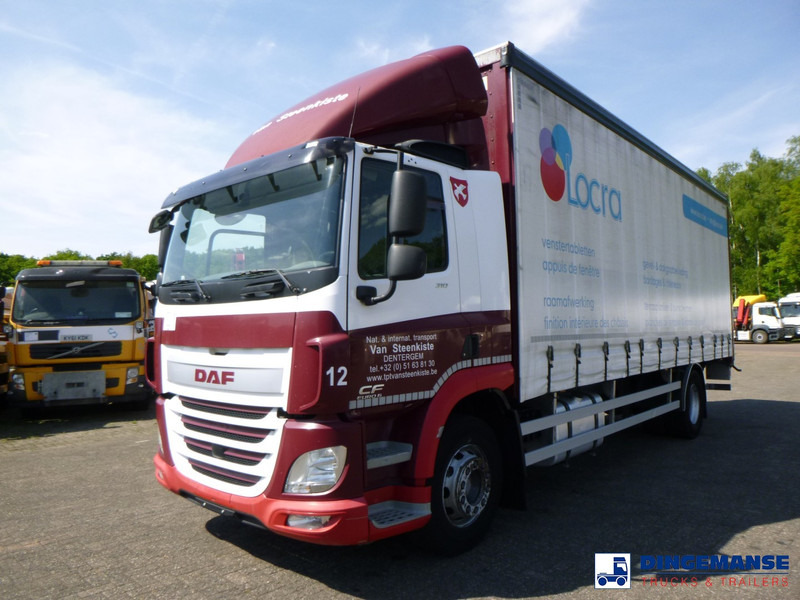 DAF CF 310 4x2 Euro 6 curtain sider - Camion à rideaux coulissants: photos 1 DAF CF 310 4x2 Euro 6 curtain sider - Camion à rideaux coulissants: photos 1