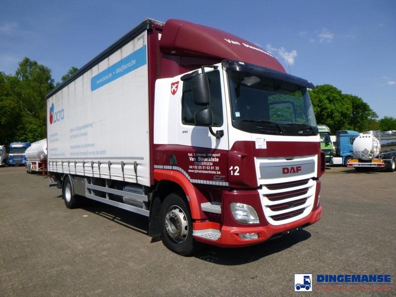 DAF CF 310 4x2 Euro 6 curtain sider - Camion à rideaux coulissants: photos 2 DAF CF 310 4x2 Euro 6 curtain sider - Camion à rideaux coulissants: photos 2