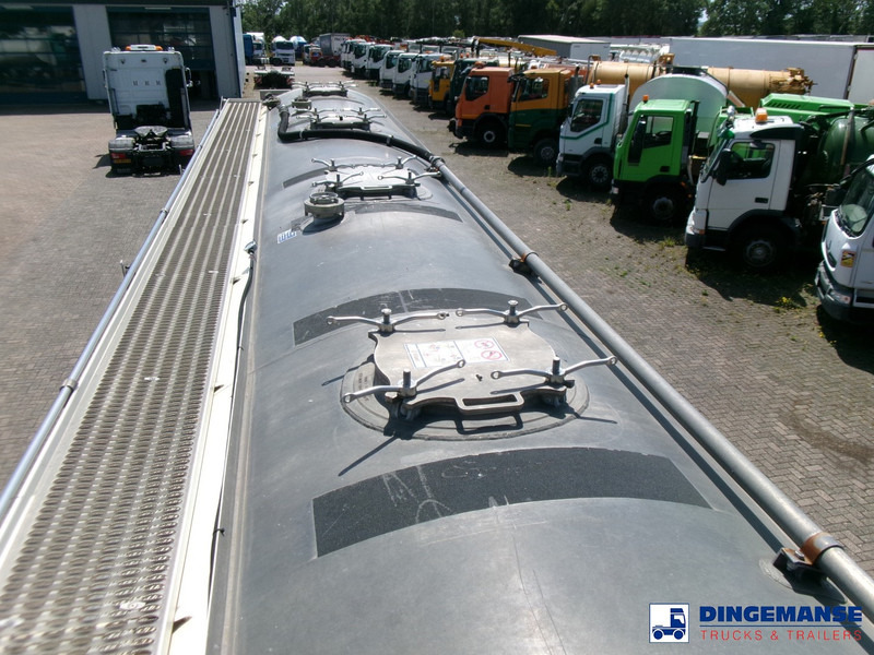 Semi-remorque citerne Feldbinder Powder tank alu 60 m3 (tipping): photos 15
