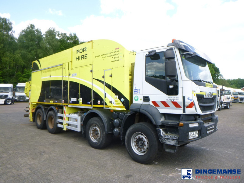 Iveco Trakker 500 8x4 MTS vacuum excavator / Saugbagger - Camion vidangeur: photos 2 Iveco Trakker 500 8x4 MTS vacuum excavator / Saugbagger - Camion vidangeur: photos 2