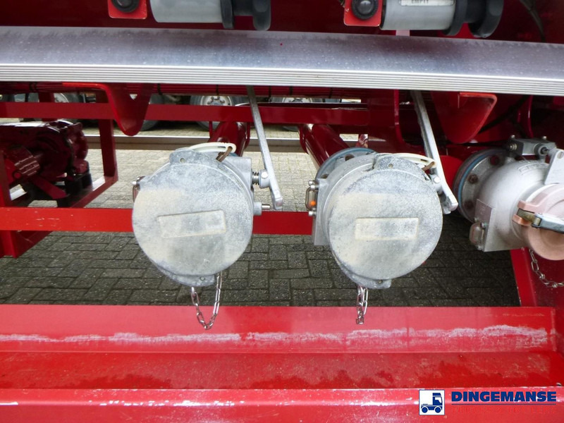 Semi-remorque citerne LAG Jet fuel tank alu 44.5 m3 / 1 comp: photos 13