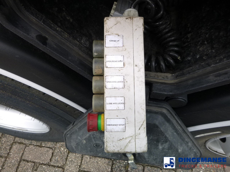 Camion vidangeur Mercedes-Benz Actros 2541 6x2 RHD E5 Huwer vacuum tank / hydrocureur 12 m3: photos 15