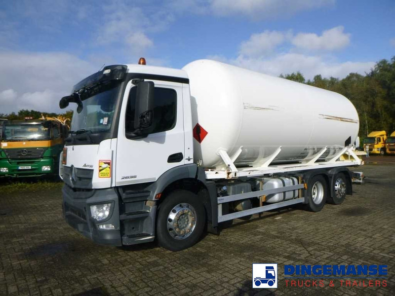Mercedes-Benz Antos 2635 6x2 gas tank 28 m3 - Camion citerne: photos 1 Mercedes-Benz Antos 2635 6x2 gas tank 28 m3 - Camion citerne: photos 1