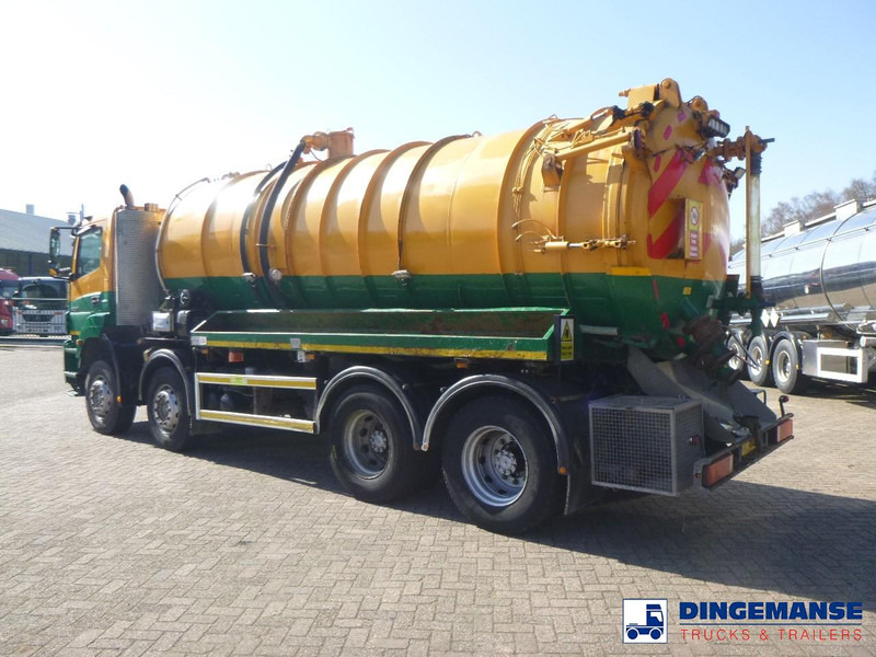 Mercedes-Benz Axor 3236 8x4 RHD vacuum tank - Camion vidangeur: photos 3 Mercedes-Benz Axor 3236 8x4 RHD vacuum tank - Camion vidangeur: photos 3