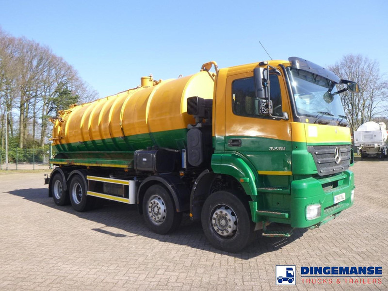 Mercedes-Benz Axor 3236 8x4 RHD vacuum tank - Camion vidangeur: photos 2 Mercedes-Benz Axor 3236 8x4 RHD vacuum tank - Camion vidangeur: photos 2