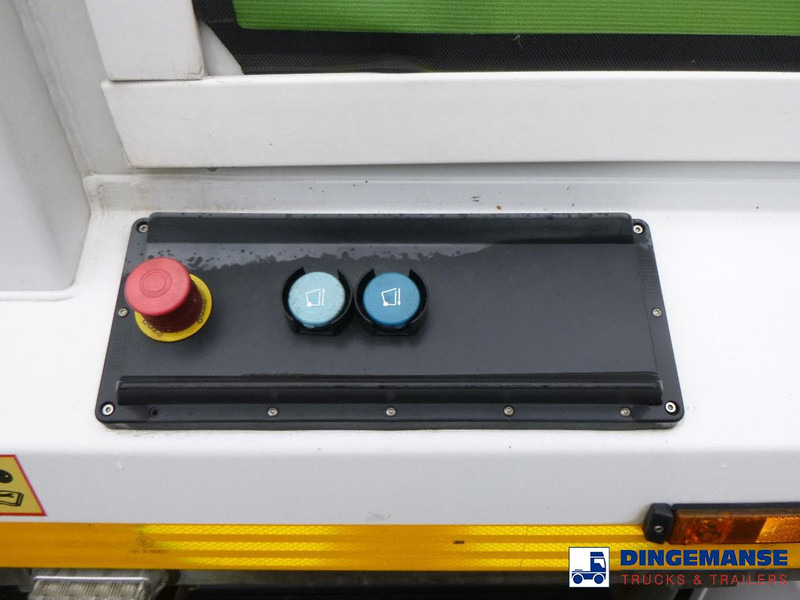 Benne à ordures ménagères Mercedes-Benz Econic 2629 RHD 6x2 Geesink Norba refuse truck: photos 14 Benne à ordures ménagères Mercedes-Benz Econic 2629 RHD 6x2 Geesink Norba refuse truck: photos 14