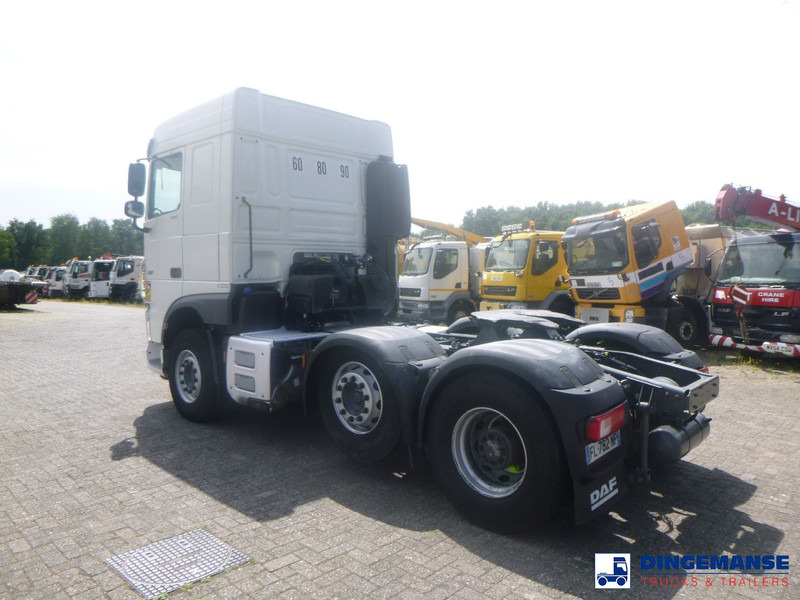 DAF XF 530 6x2 Euro 6 - Tracteur routier: photos 3 DAF XF 530 6x2 Euro 6 - Tracteur routier: photos 3