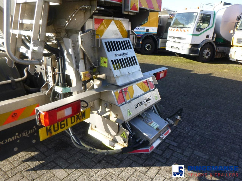 Engin de déneigement Volvo FE 340 6x4 RHD salt spreader / gritter: photos 9