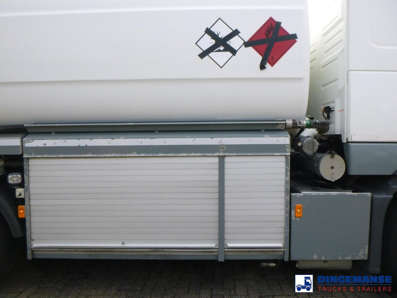 Volvo FH 460 6x2 fuel tank 23.6 m3 / 4 comp - Camion citerne: photos 5 Volvo FH 460 6x2 fuel tank 23.6 m3 / 4 comp - Camion citerne: photos 5
