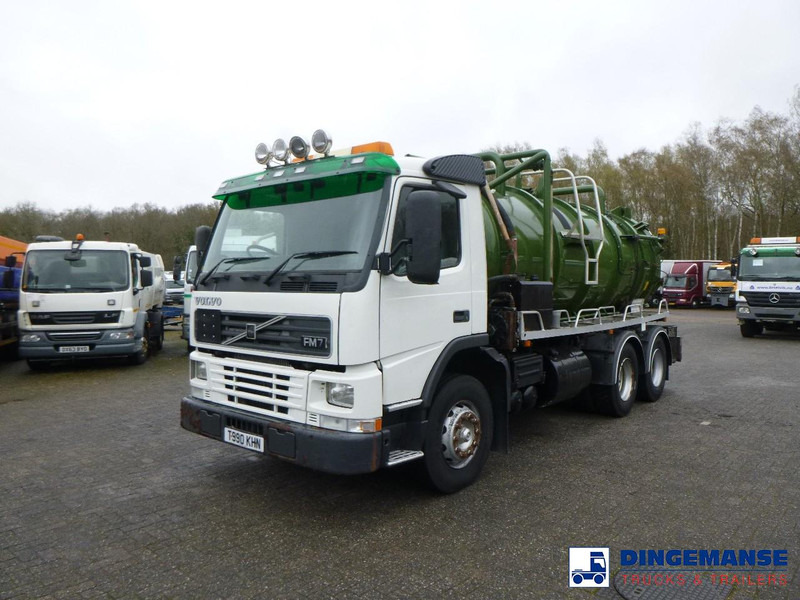 Volvo FM7 290 6X4 RHD vacuum tank 13.7 m3 - Camion vidangeur: photos 1 Volvo FM7 290 6X4 RHD vacuum tank 13.7 m3 - Camion vidangeur: photos 1