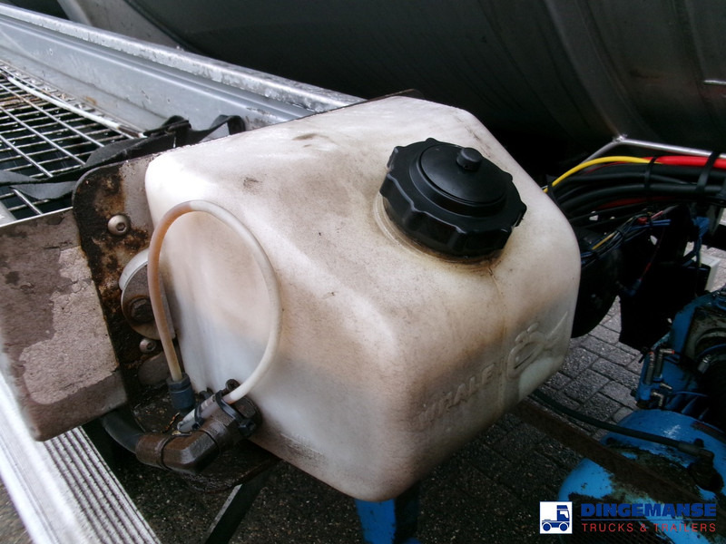 Semi-remorque citerne WHALE Vacuum tank inox 30 m3 / 1 comp + pump: photos 15