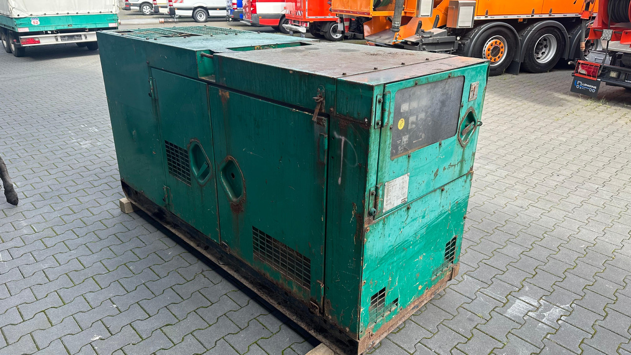 ATLAS Copco QAS 60 Kd BJ 1990 kVA 50 Elektro Stromgenerator Stromaggregat Notstrom - Groupe électrogène: photos 2 ATLAS Copco QAS 60 Kd BJ 1990 kVA 50 Elektro Stromgenerator Stromaggregat Notstrom - Groupe électrogène: photos 2