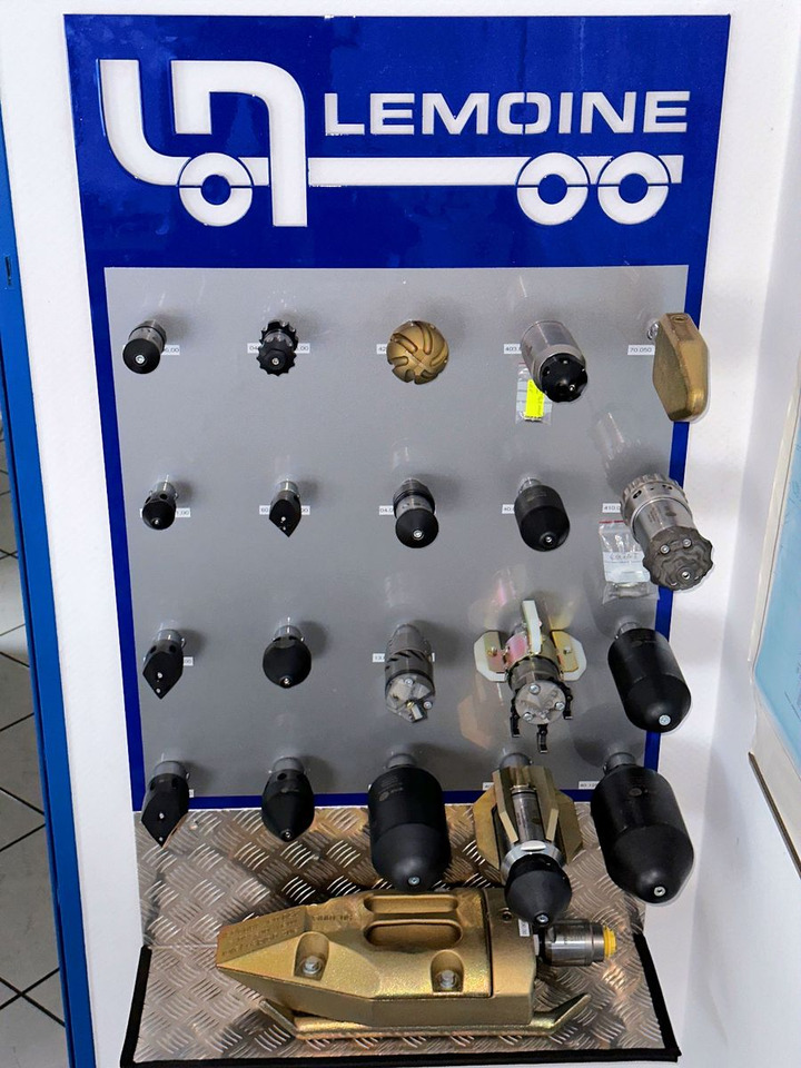 MAN TGS 35.540 8x4 Müller 16m³ WRG + 800 meter HD - Camion vidangeur: photos 5 MAN TGS 35.540 8x4 Müller 16m³ WRG + 800 meter HD - Camion vidangeur: photos 5