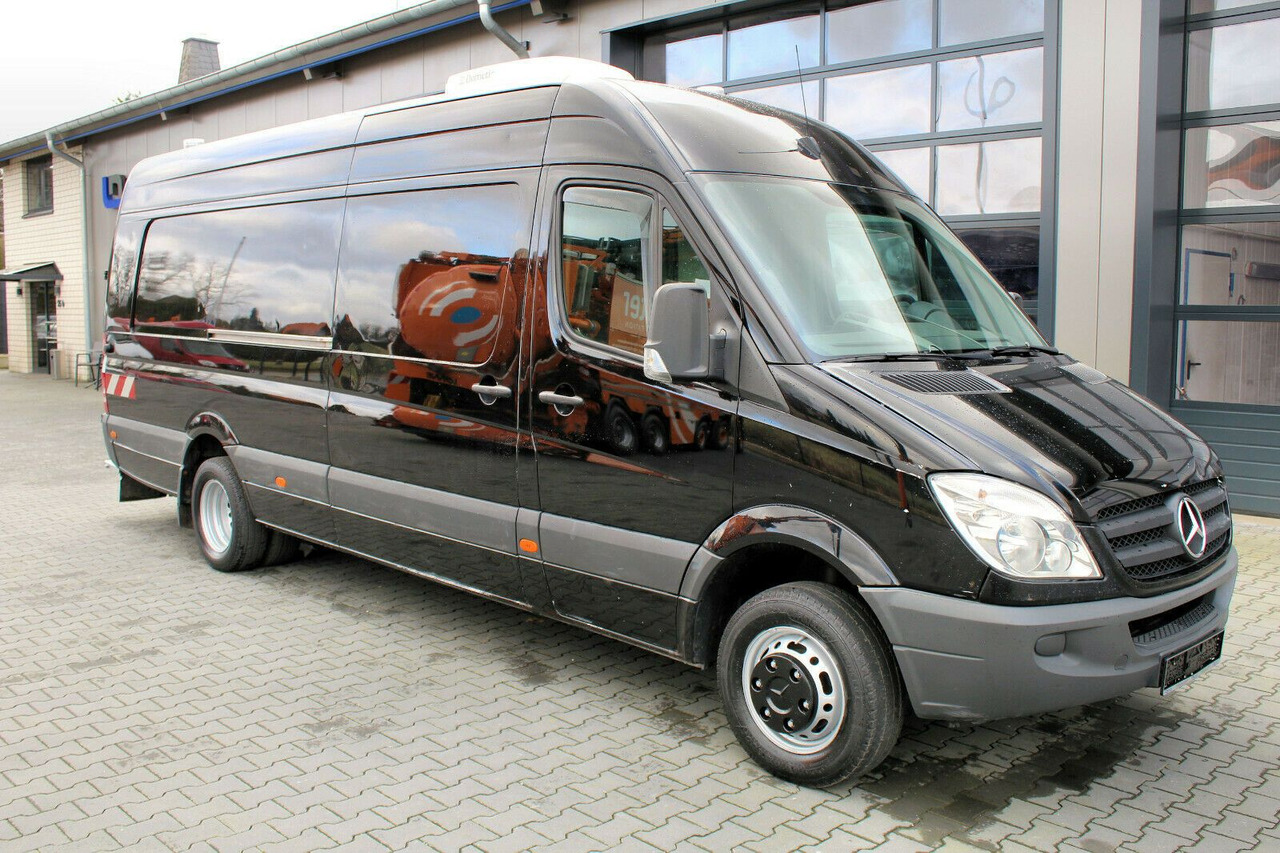 Mercedes-Benz 515 CDI 4x2 IBAK TV-Satelliten Kamera Rohr-Kanal - Camion vidangeur: photos 1 Mercedes-Benz 515 CDI 4x2 IBAK TV-Satelliten Kamera Rohr-Kanal - Camion vidangeur: photos 1