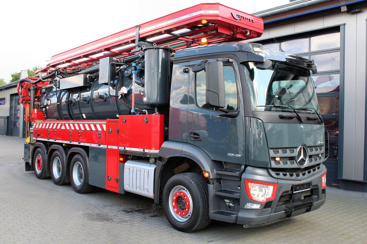 Mercedes-Benz AROCS 3246 8x4 Kroll 16m³ WRG Winterheizung -15C - Camion vidangeur: photos 1 Mercedes-Benz AROCS 3246 8x4 Kroll 16m³ WRG Winterheizung -15C - Camion vidangeur: photos 1