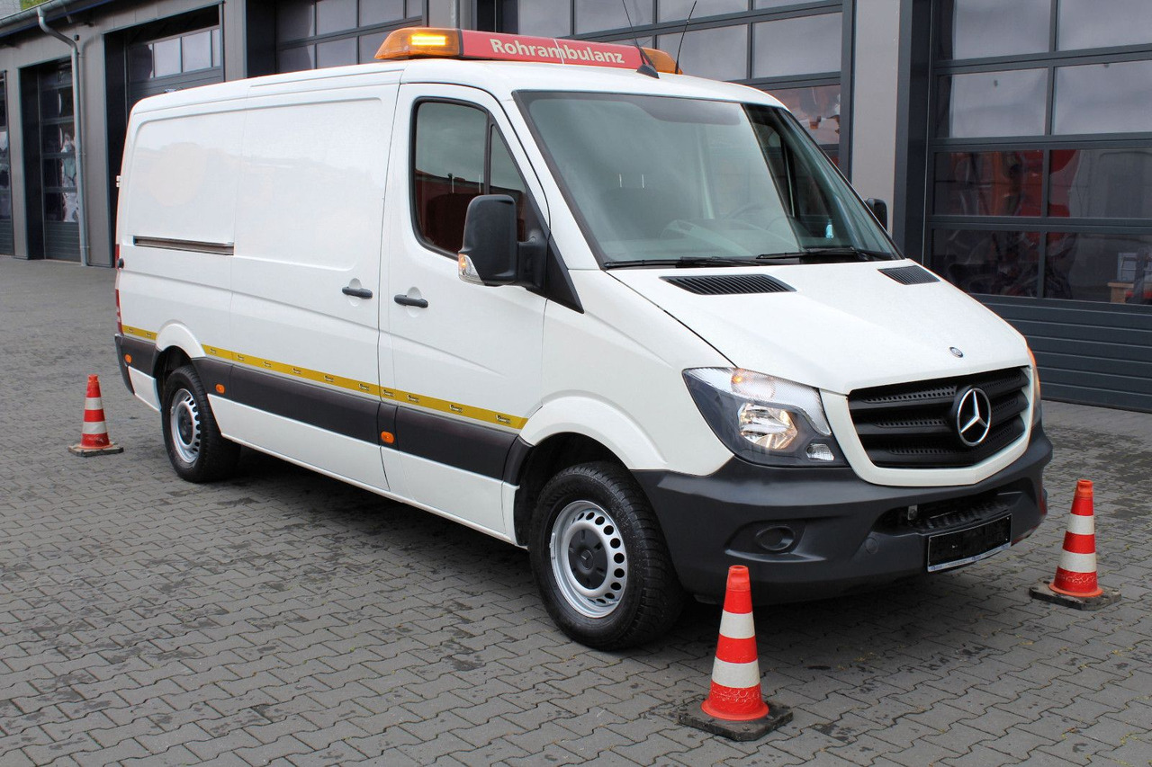 Mercedes-Benz Sprinter 316 CDI + Leistikow 1m³ HD-Spüler 3,5t - Camion vidangeur: photos 1 Mercedes-Benz Sprinter 316 CDI + Leistikow 1m³ HD-Spüler 3,5t - Camion vidangeur: photos 1