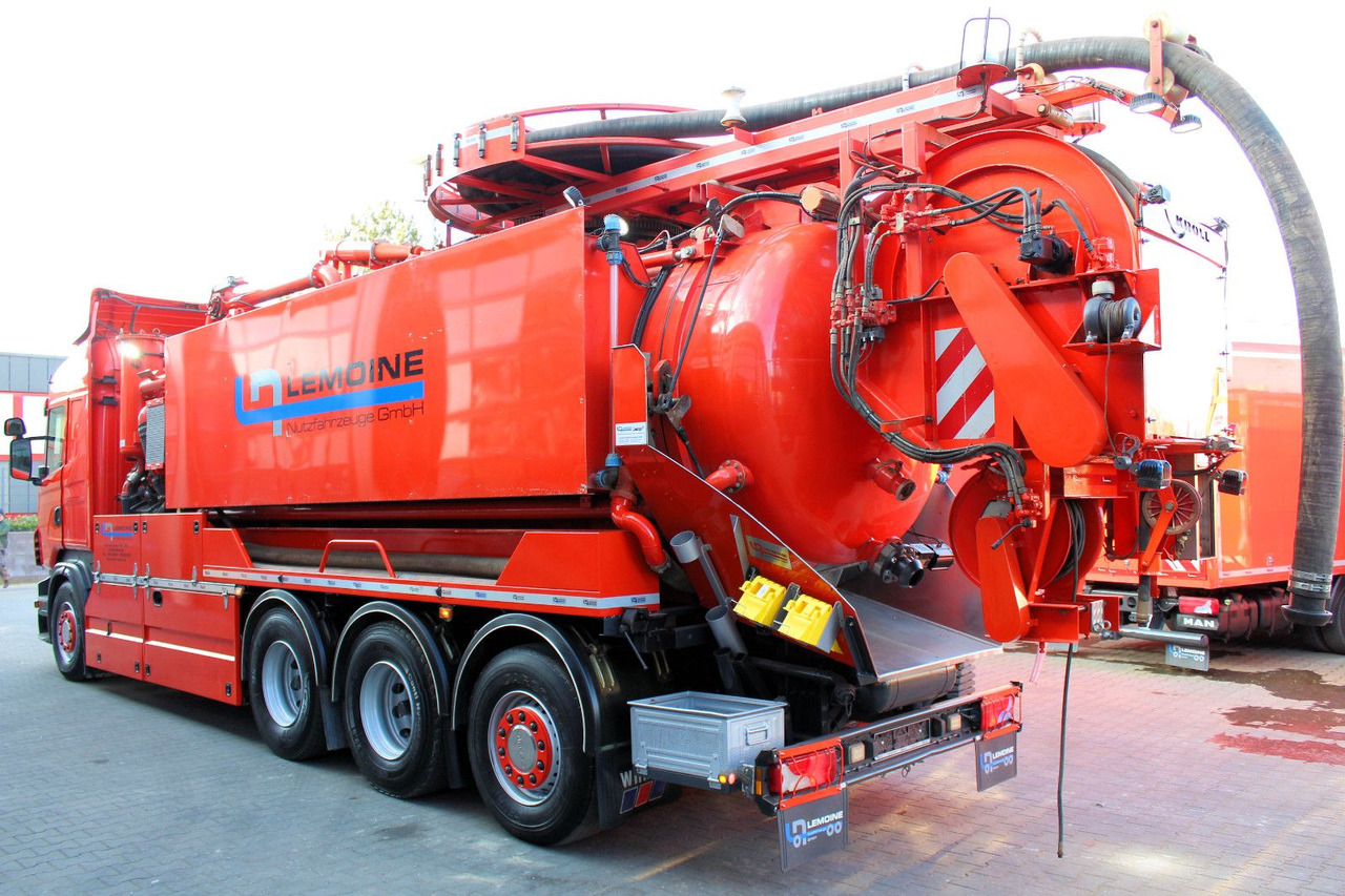 Scania R560 V8 8x4 Kroll 20m³ WRG 2x HD-Pumpe 620 Liter - Camion vidangeur: photos 5 Scania R560 V8 8x4 Kroll 20m³ WRG 2x HD-Pumpe 620 Liter - Camion vidangeur: photos 5