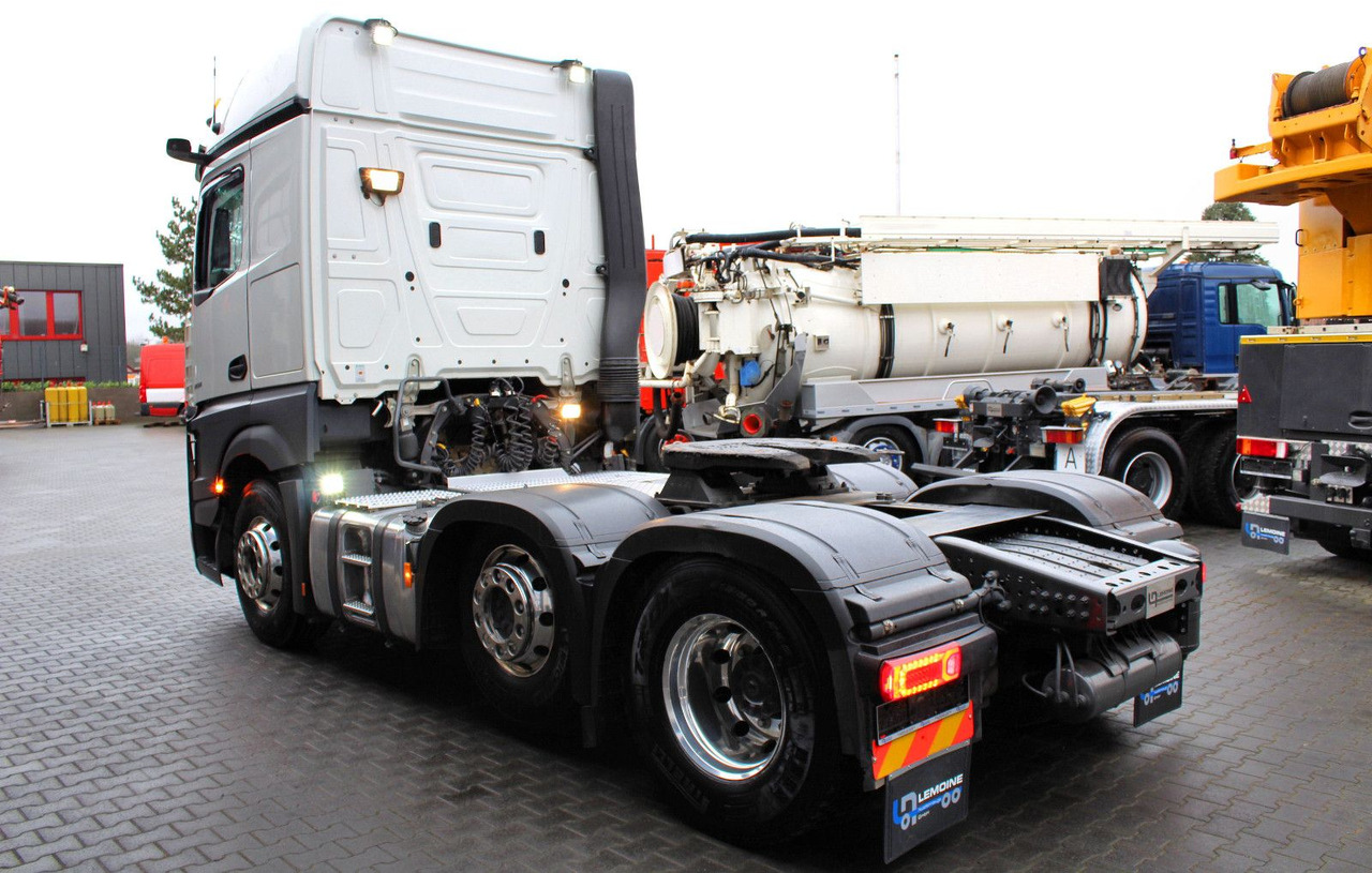 Mercedes-Benz Actros 2551 6x2 BigSpace 68 to Schwerlast + LIFT - Tracteur routier: photos 3 Mercedes-Benz Actros 2551 6x2 BigSpace 68 to Schwerlast + LIFT - Tracteur routier: photos 3