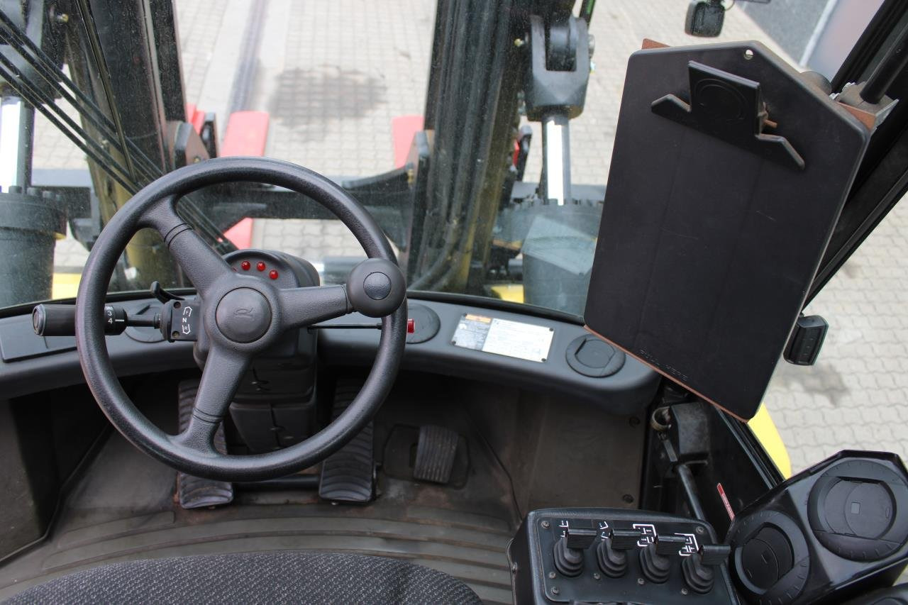 Hyster H16.00XM-12 - Chariot élévateur diesel: photos 4 Hyster H16.00XM-12 - Chariot élévateur diesel: photos 4