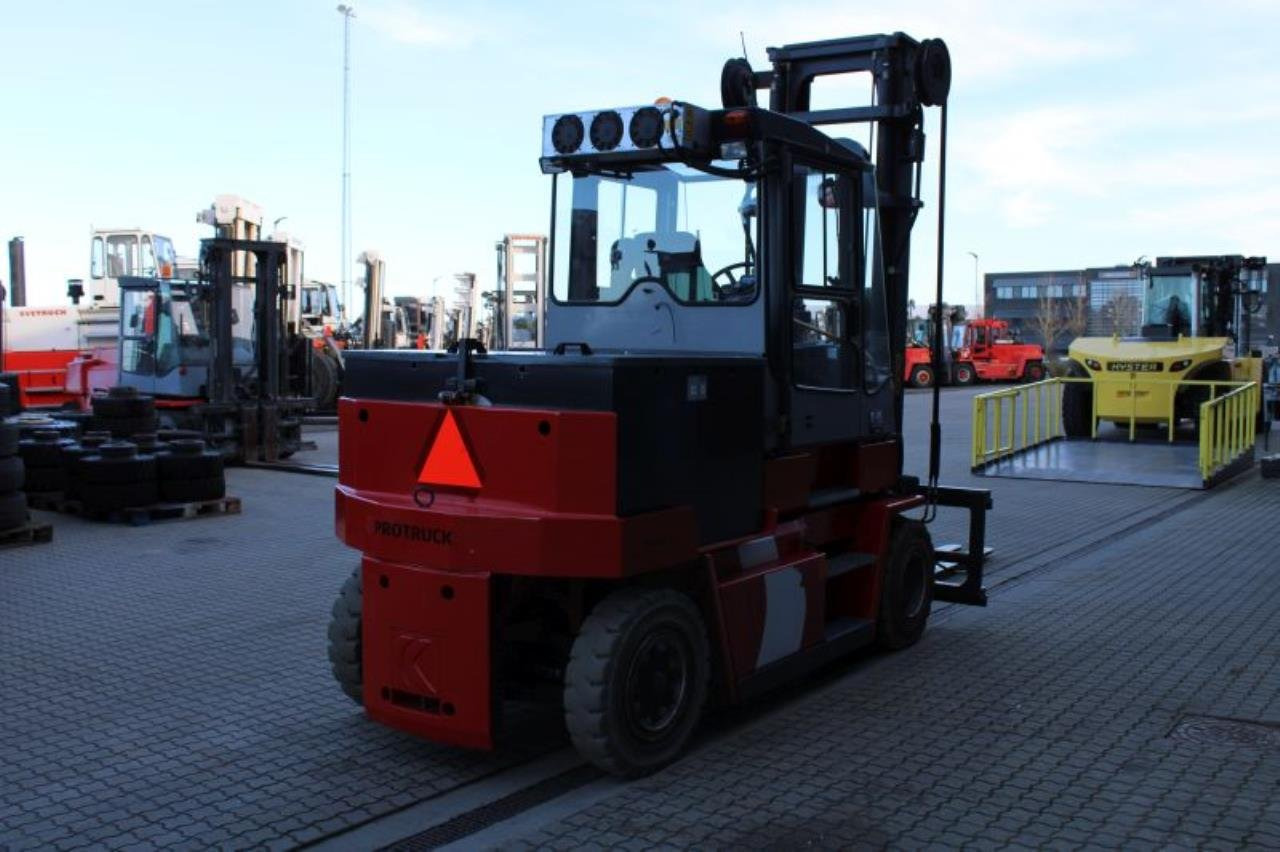 Kalmar ECD80-6 - Chariot élévateur électrique: photos 3 Kalmar ECD80-6 - Chariot élévateur électrique: photos 3