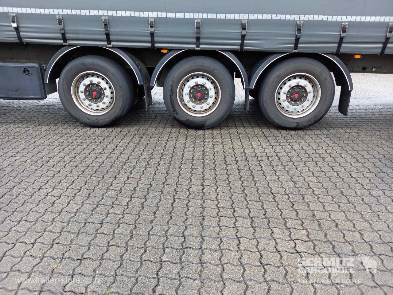 FLIEGL Auflieger Curtainsider Coil - Semi-remorque rideaux coulissants: photos 4 FLIEGL Auflieger Curtainsider Coil - Semi-remorque rideaux coulissants: photos 4