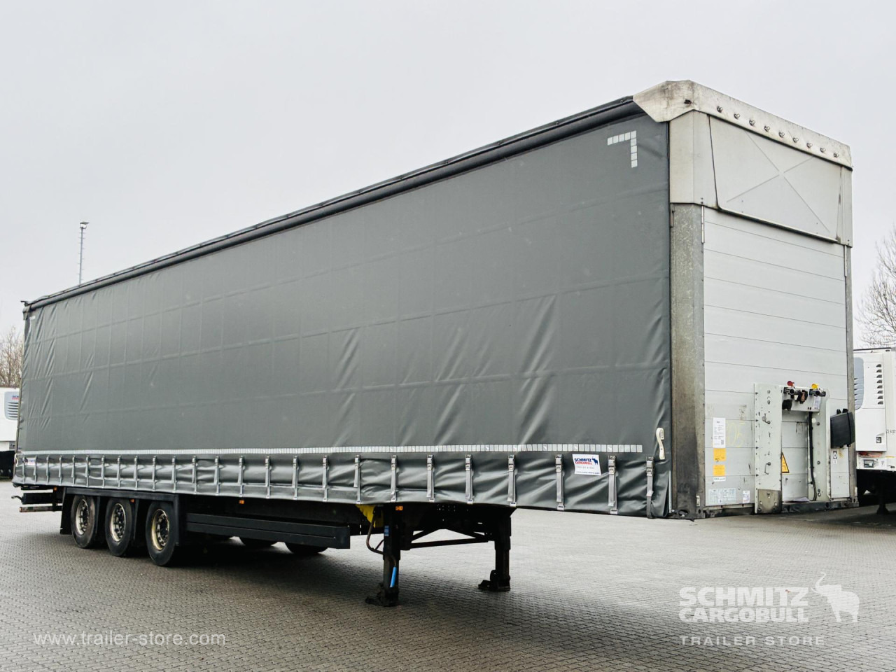 SCHMITZ Auflieger Curtainsider Mega - Semi-remorque rideaux coulissants: photos 1 SCHMITZ Auflieger Curtainsider Mega - Semi-remorque rideaux coulissants: photos 1