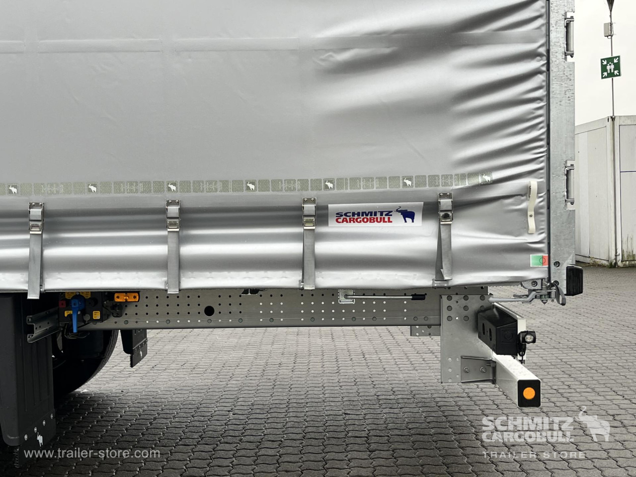 SCHMITZ Auflieger Curtainsider Mega - Semi-remorque rideaux coulissants: photos 3 SCHMITZ Auflieger Curtainsider Mega - Semi-remorque rideaux coulissants: photos 3