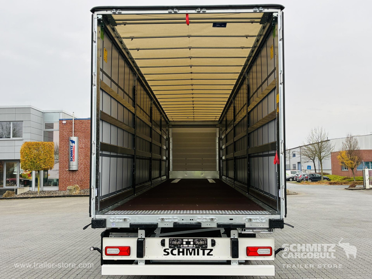 SCHMITZ Auflieger Curtainsider Standard - Semi-remorque rideaux coulissants: photos 4 SCHMITZ Auflieger Curtainsider Standard - Semi-remorque rideaux coulissants: photos 4