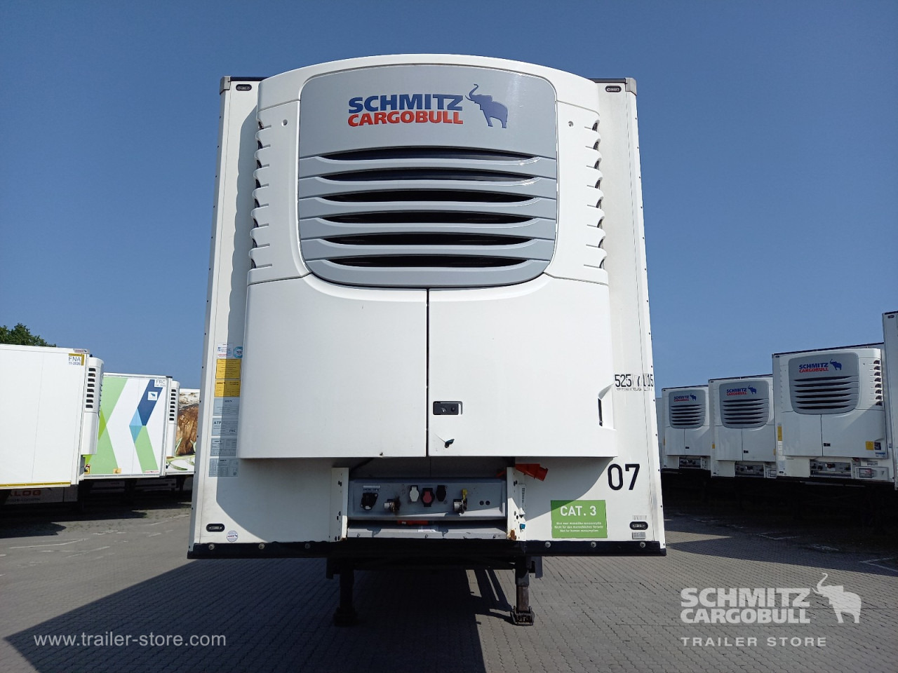 SCHMITZ Auflieger Tiefkühler Standard - Semi-remorque isothermique: photos 3 SCHMITZ Auflieger Tiefkühler Standard - Semi-remorque isothermique: photos 3