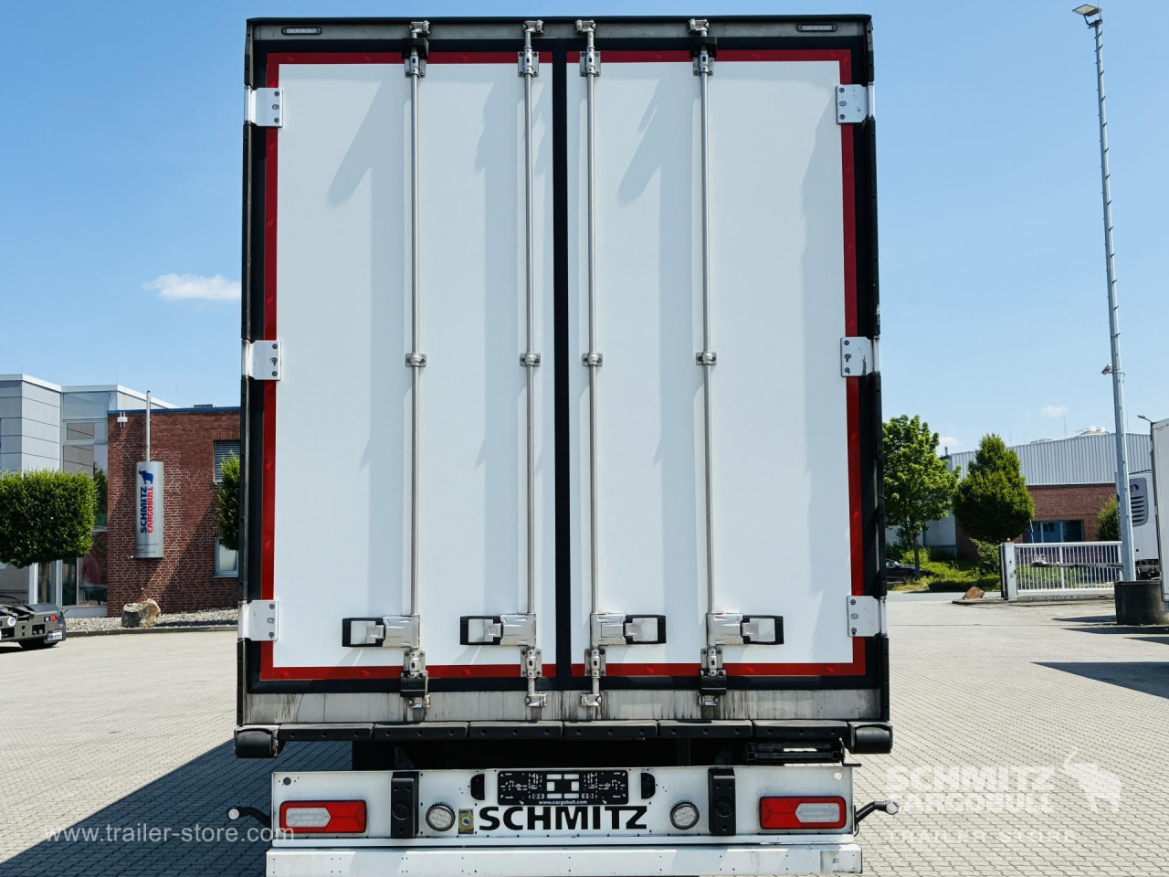 SCHMITZ Auflieger Tiefkühler Standard Double deck - Semi-remorque isothermique: photos 3 SCHMITZ Auflieger Tiefkühler Standard Double deck - Semi-remorque isothermique: photos 3