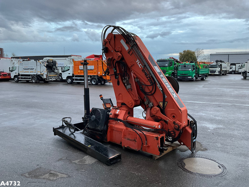 Atlas Terex 24 Tonmeter laadkraan - Grue auxiliaire: photos 3 Atlas Terex 24 Tonmeter laadkraan - Grue auxiliaire: photos 3