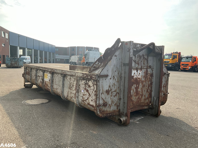 Container 8m³ - Benne ampliroll: photos 2 Container 8m³ - Benne ampliroll: photos 2