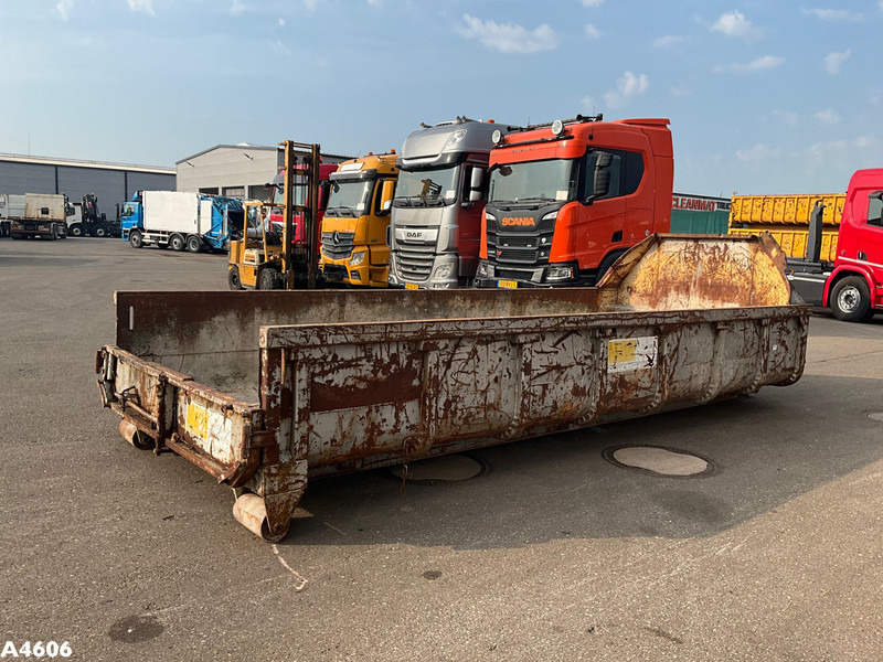 Container 8m³ - Benne ampliroll: photos 3 Container 8m³ - Benne ampliroll: photos 3