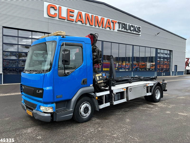 DAF FA 45 LF 180 HMF 7 Tonmeter laadkraan - Camion ampliroll, Camion grue: photos 2 DAF FA 45 LF 180 HMF 7 Tonmeter laadkraan - Camion ampliroll, Camion grue: photos 2