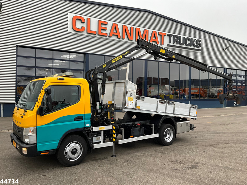 FUSO Canter 7C15 Palfinger 3 Tonmeter laadkraan Just 113.114 km! - Camion benne, Camion grue: photos 1 FUSO Canter 7C15 Palfinger 3 Tonmeter laadkraan Just 113.114 km! - Camion benne, Camion grue: photos 1