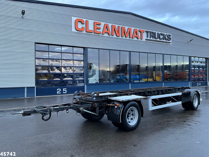 Floor 2-assige container aanhangwagen - Remorque porte-conteneur/ Caisse mobile: photos 1 Floor 2-assige container aanhangwagen - Remorque porte-conteneur/ Caisse mobile: photos 1