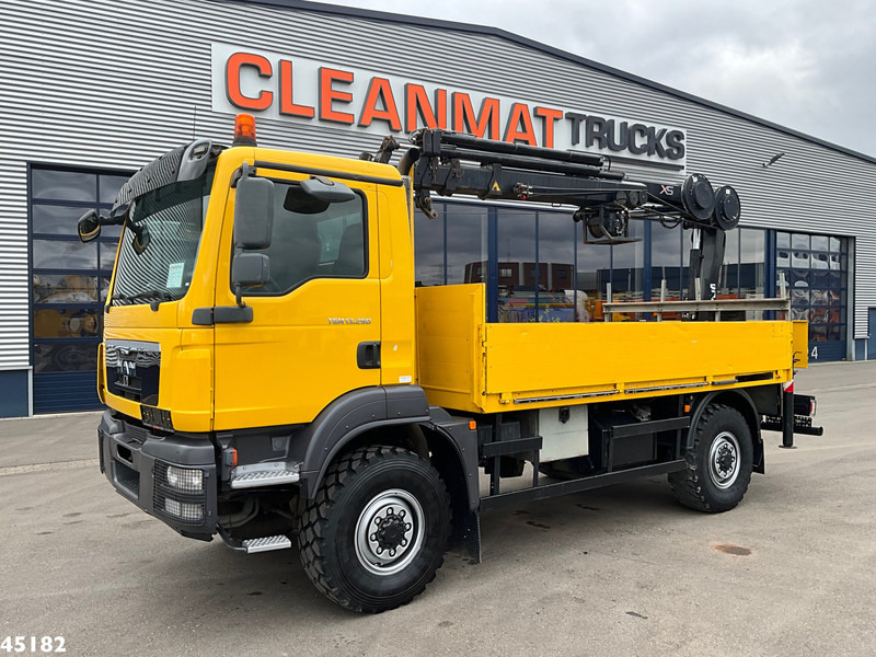 MAN TGM 13.290 4x4 Hiab 9 Tonmeter laadkraan Just 222.472 km! - Camion grue: photos 4 MAN TGM 13.290 4x4 Hiab 9 Tonmeter laadkraan Just 222.472 km! - Camion grue: photos 4