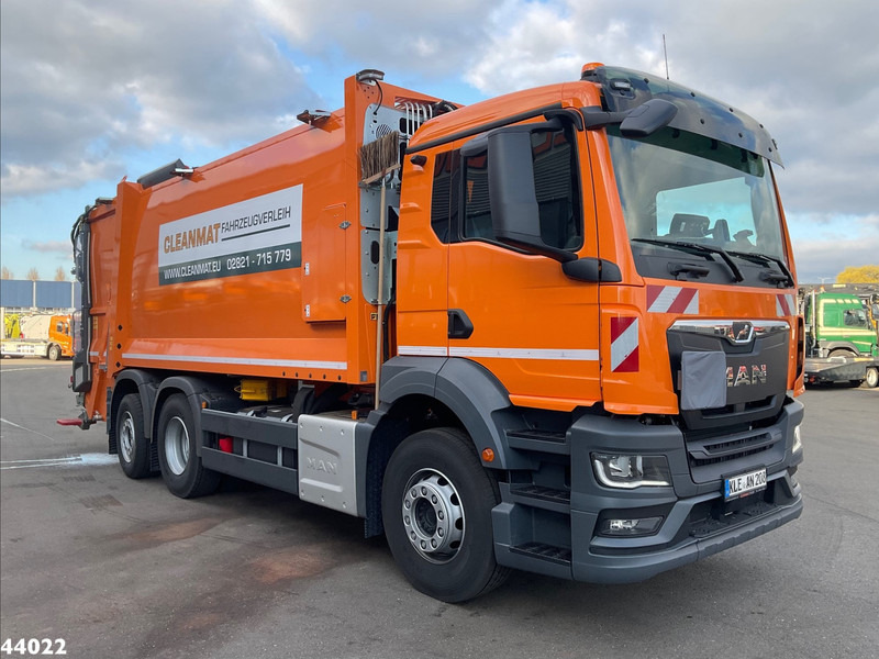 MAN TGS 26.330 Zoeller 23m³ - Benne à ordures ménagères: photos 3 MAN TGS 26.330 Zoeller 23m³ - Benne à ordures ménagères: photos 3