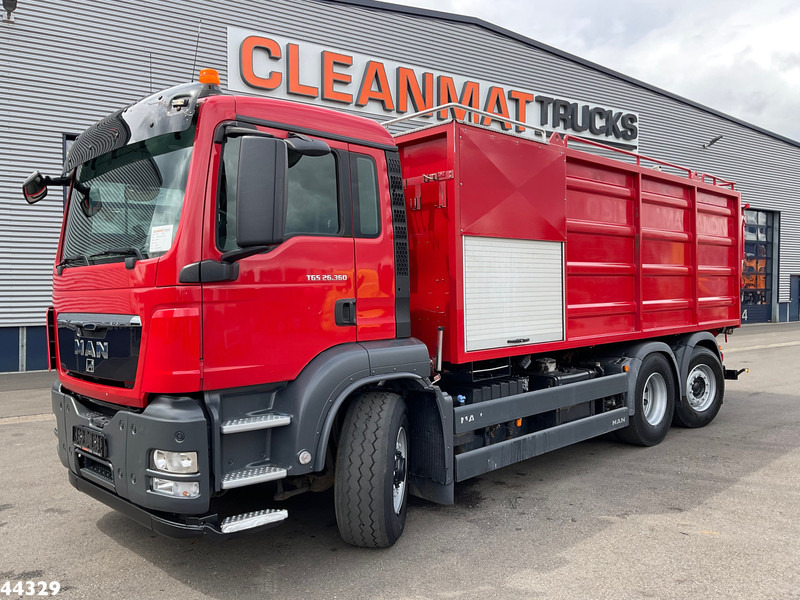 MAN TGS 26.360 6x2 Simon Moos Combi - Camion vidangeur: photos 2 MAN TGS 26.360 6x2 Simon Moos Combi - Camion vidangeur: photos 2