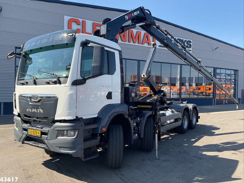 MAN TGS 32.470 8x4 Euro 6 Hiab 22 Tonmeter laadkraan Just 68.765 Km! - Camion grue: photos 1 MAN TGS 32.470 8x4 Euro 6 Hiab 22 Tonmeter laadkraan Just 68.765 Km! - Camion grue: photos 1