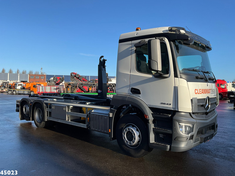 Mercedes-Benz Actros 2643 VDL 21 Ton haakarmsysteem - Camion ampliroll: photos 3 Mercedes-Benz Actros 2643 VDL 21 Ton haakarmsysteem - Camion ampliroll: photos 3