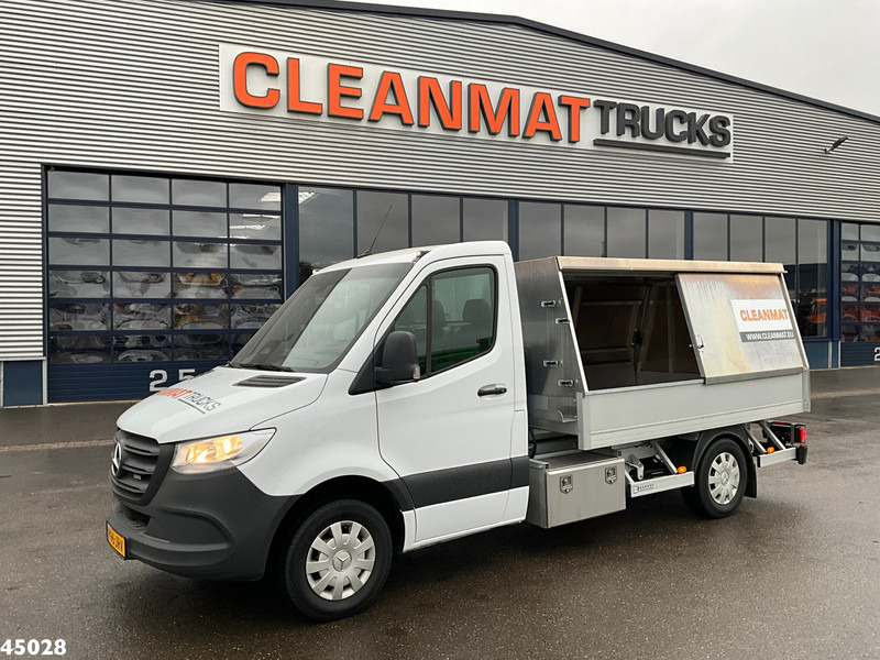 Mercedes-Benz Sprinter 317 1.9 CDI Veeg-vuil kipper - Camion benne: photos 2 Mercedes-Benz Sprinter 317 1.9 CDI Veeg-vuil kipper - Camion benne: photos 2